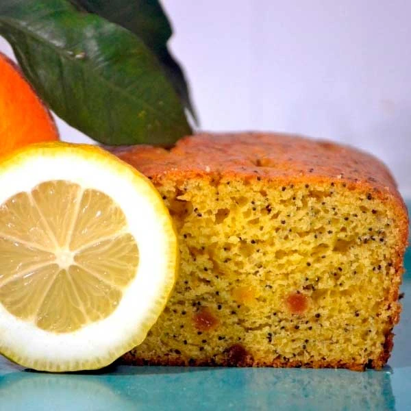 Bolo Laranja Limão e Sementes de Papoila