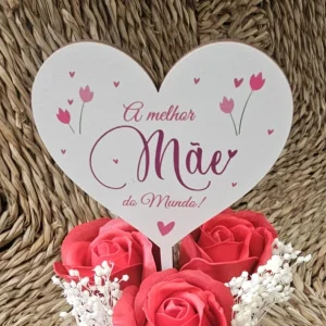 Box coração com flores de sabão perfumadas pormenor