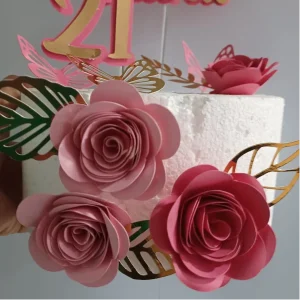 Topper os 21 da Bruna com flores Handmade pormenor